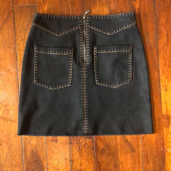 Zara Dresses & Skirts - Zara Black with Brown Trim Suede Mini Skirt - Size XS